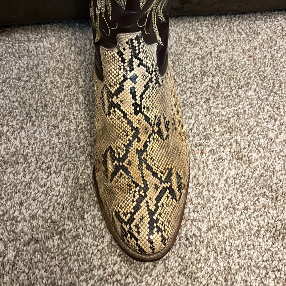 Cowboy boots - Picture 6 of 8